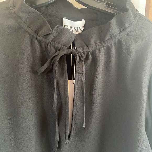 Ganni Crepe Mock Neck, 3/4 Length Sleeve Top - Picture 2 of 9